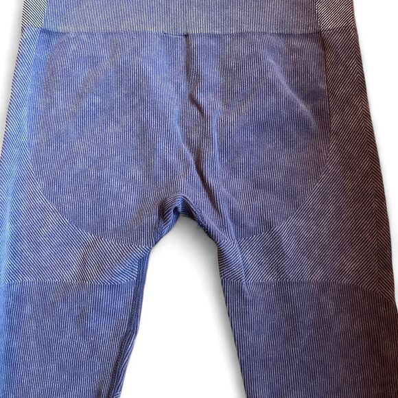 JOYLAB - High-Rise Ribbed Seamless 7/8 Compression Athletic Leggings - Picture 5 of 6